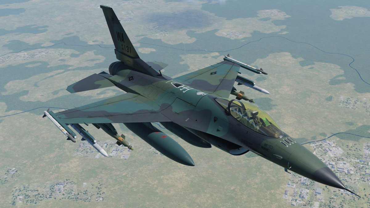 jlsantana's tweet image. Así como los F14 son Tomcat (gato macho, gato callejero) y los F18 son Hornet (avispón), los F16 son Fighting Falcon (halcón de combate).

Jejeje. Falcon. Ahora quiero que los pinten de verde.