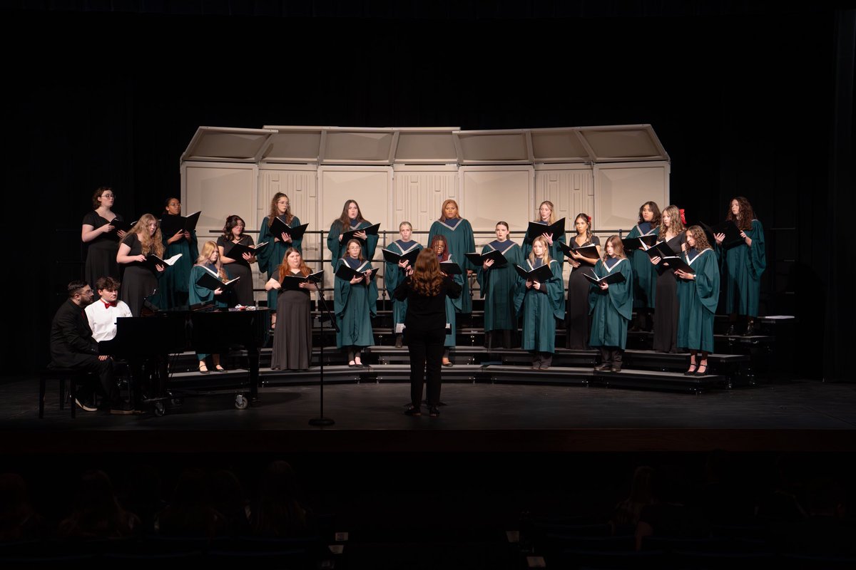 THSChoir's tweet photo. Our Winter Concert was a beautiful evening of music and giving. We raised over $350 for our Adopt-a-Family! Thank you to everyone that attended and supported our choir program. https://t.co/3CLVr60R0a