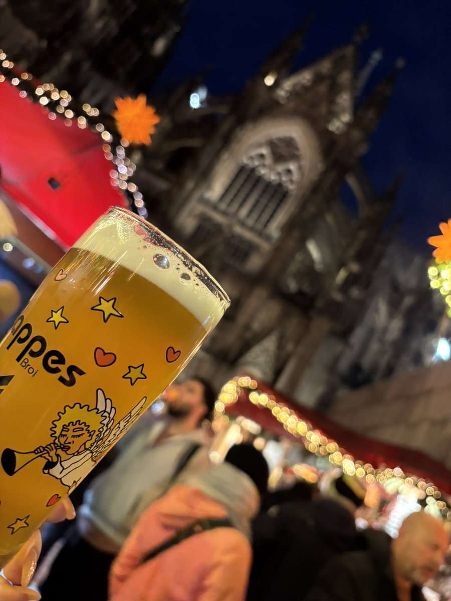 おやすみなさい

どこかわかったかな👍

グラス🥂のために飲んでる🎄