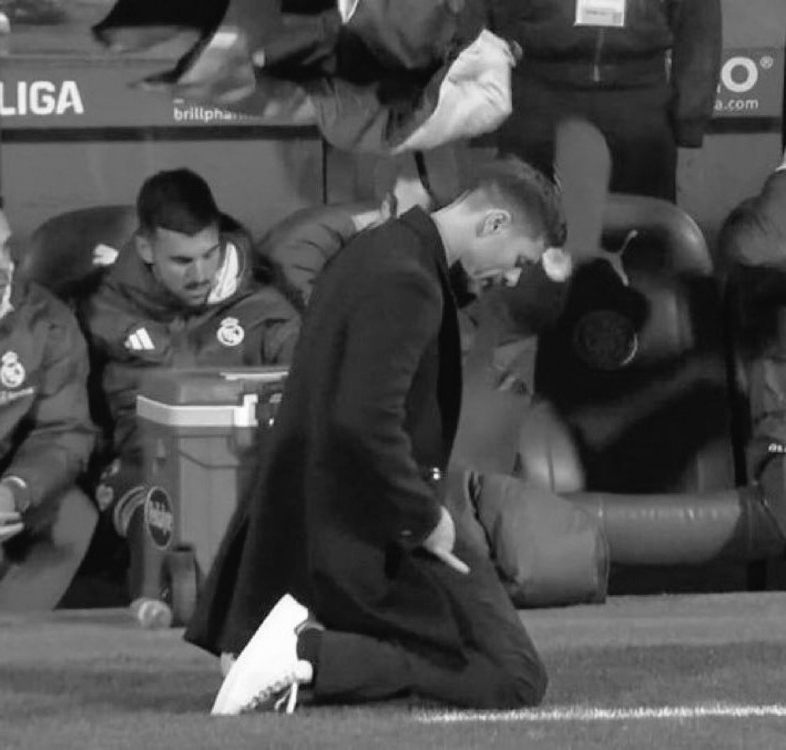 Handsomeloner👀🙇 tweet media