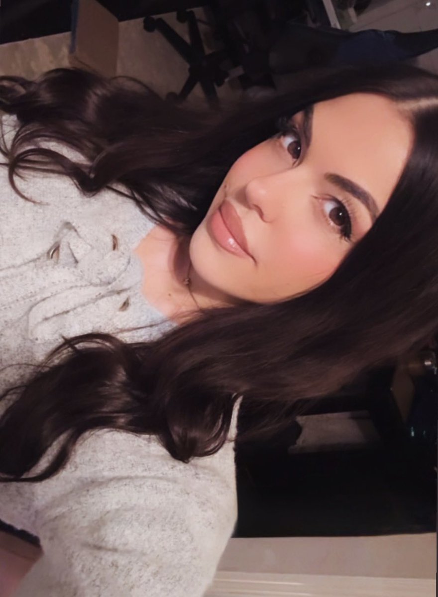 Jenneses tweet media