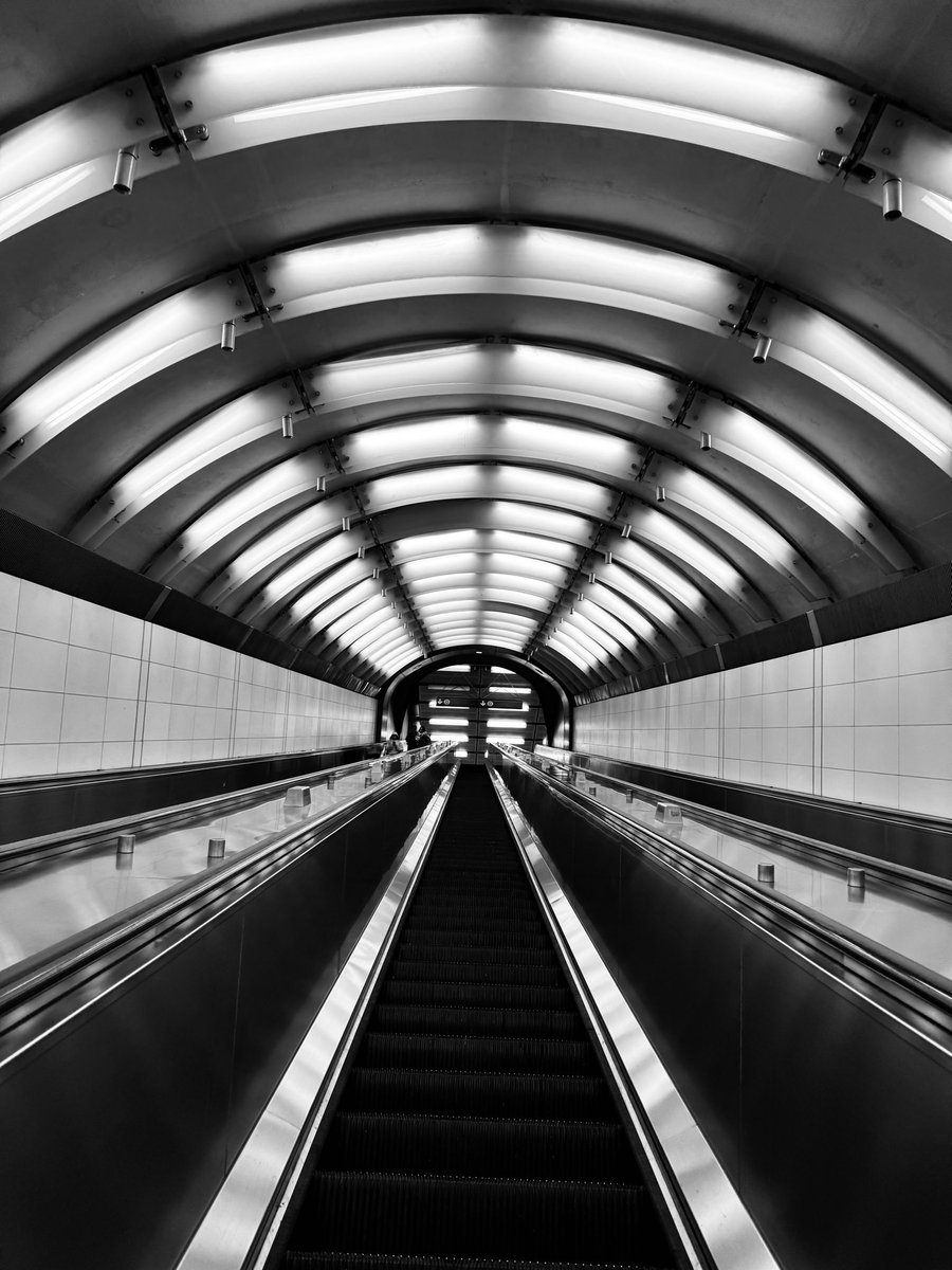 MarcusAgrippa40's tweet photo. The 72nd Street Q Station
#NewYork #pic #picoftheday #mta #urban #art https://t.co/8DGxNoy9D9