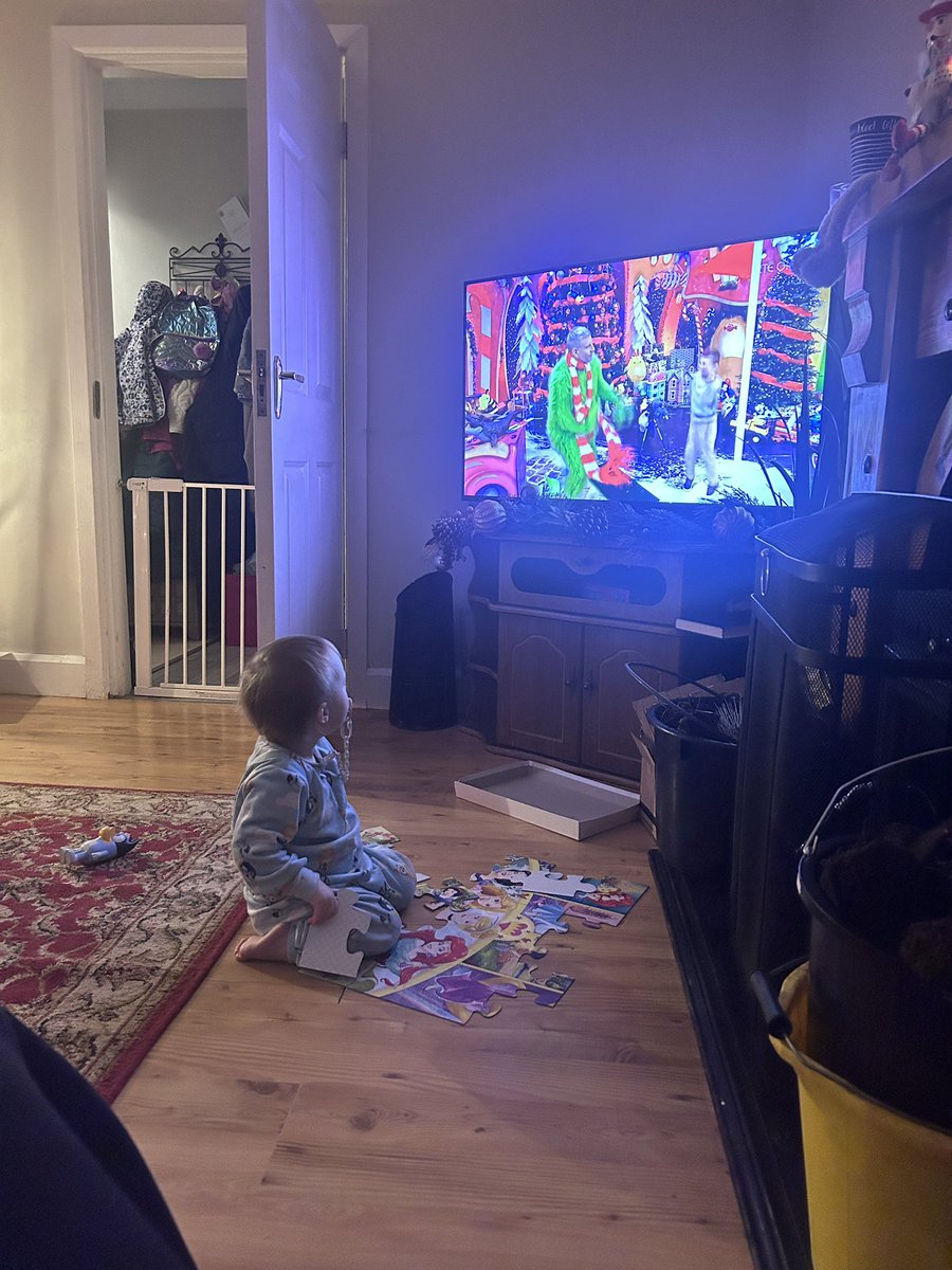 Girlies first #LateLateToyShow