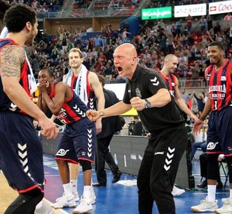 Tus ojos me recuerdan a los suyos.