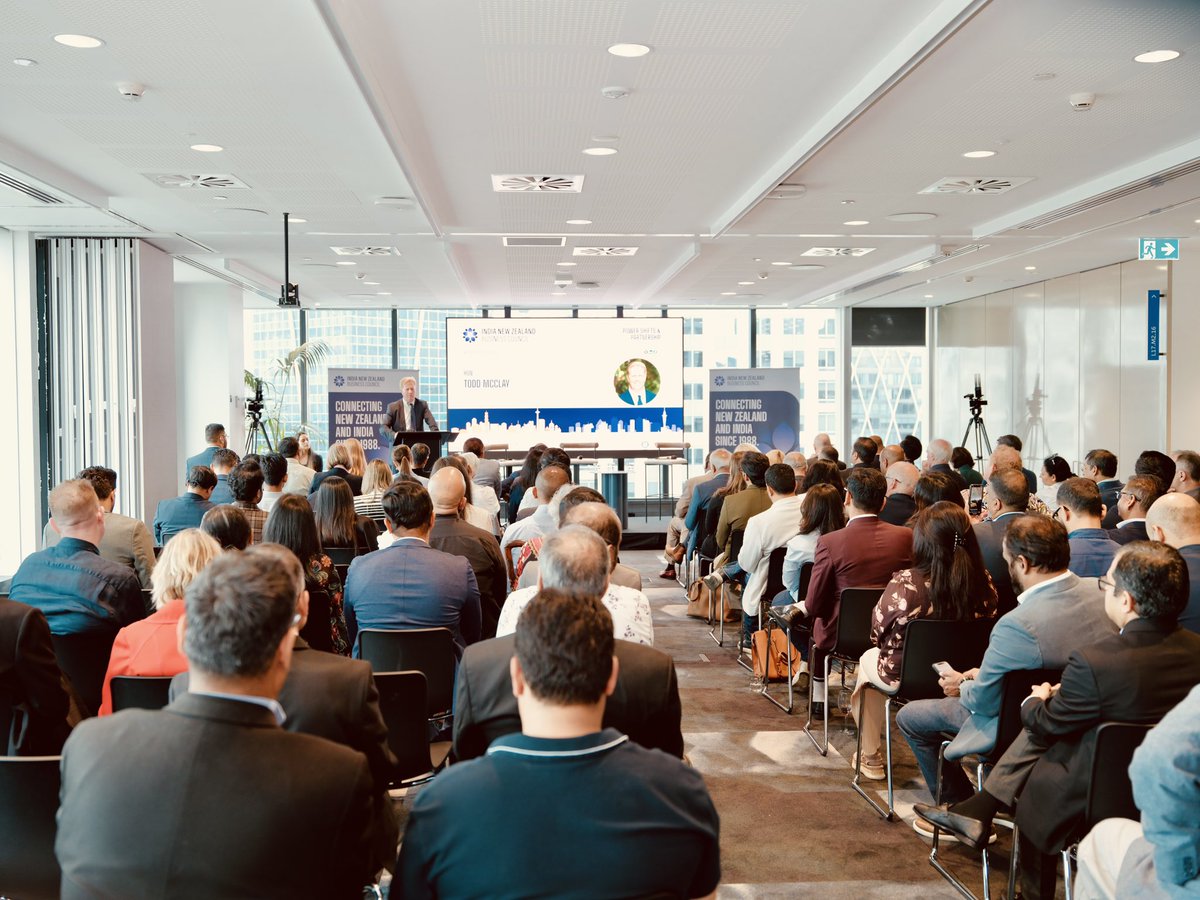 samirsaran's tweet photo. Delighted to speak at @inzbc year ender in #Auckland(@edwinpaul @nzindmgt) with Minister @toddmcclaymp- great wit & clarity
With him & Min @piyushgoyalofficial, confident of a pro growth India–NZ FTA
@chrisluxonmp #PMFellow https://t.co/pToRgH5Ufo