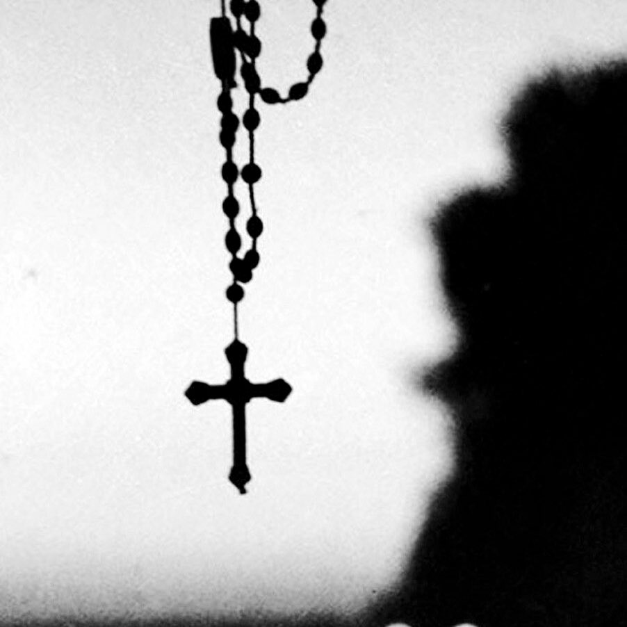 gravenapper's tweet image. ⠀ ᅠ⠀ᅠ⠀⠀ ᅠ⠀ᅠ⠀⠀ ᅠ⠀ᅠ🪏

• a gravediggers envy;
• hezekiah wakely
- cws listed below
• ic tweets // literate
• mun &amp;amp;&amp;amp; muse are 21+

- claustrophobia, alcohol addiction, untreated mental illness, paranoia, isolation, death, + more.

⠀ ᅠ⠀ᅠ⠀⠀ ᅠ⠀ᅠ⠀⠀ ᅠ⠀ᅠ🪦