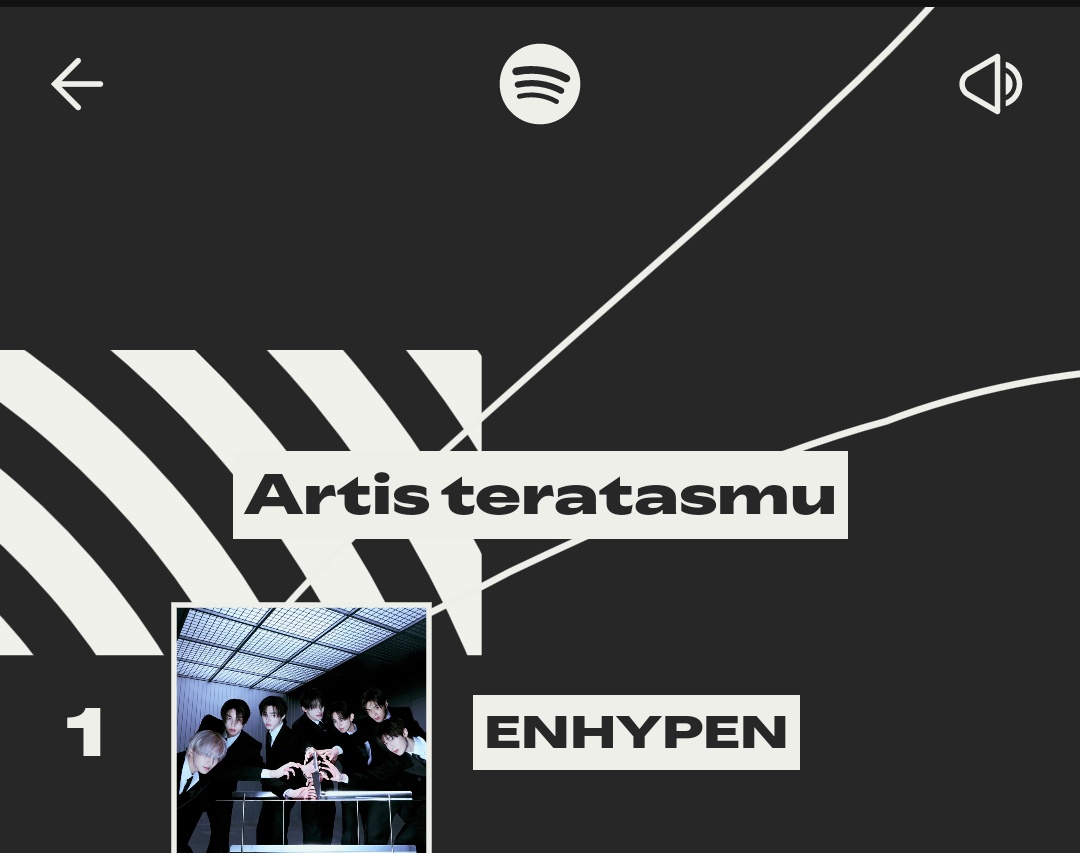 vesselsoftdawn's tweet photo. 🧏🧏🧏 https://t.co/Q5YYSkiS2c