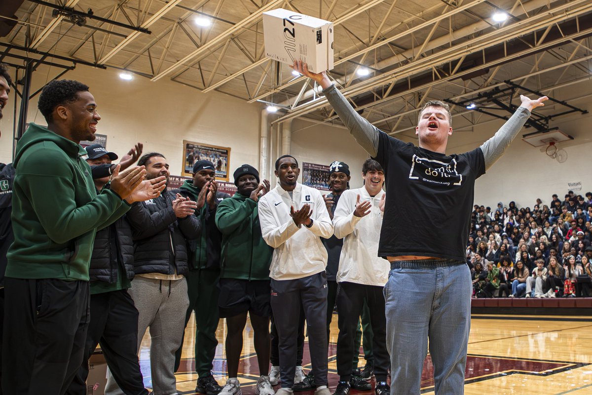 Ryan Gloer tweet media