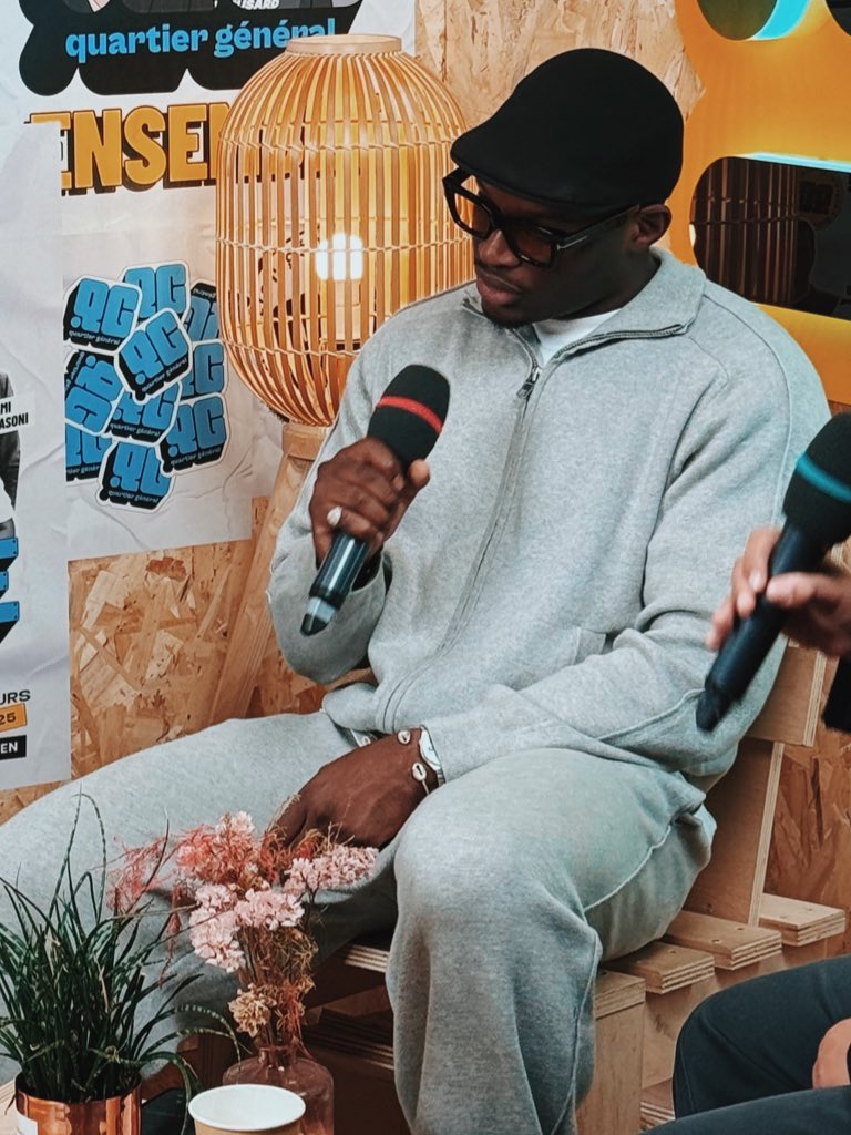 La Dictature. (@_iblevrai) on Twitter photo 