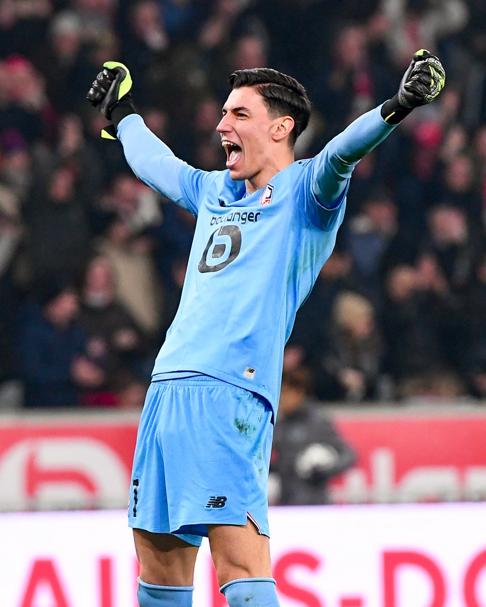 Ligue1's tweet image. 5e clean sheet de la saison pour Berke Özer, le Donnarumma turc 🇹🇷