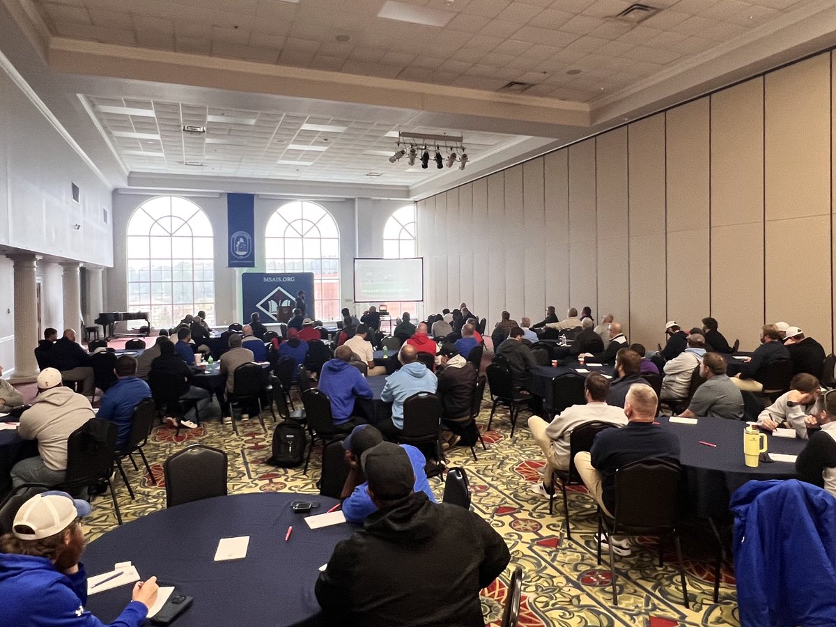CoachWeaverMRA's tweet photo. Images from today’s first session of speakers at the MAISCA Football Coach of the Year Clinic. https://t.co/FIm6m2FCeT
