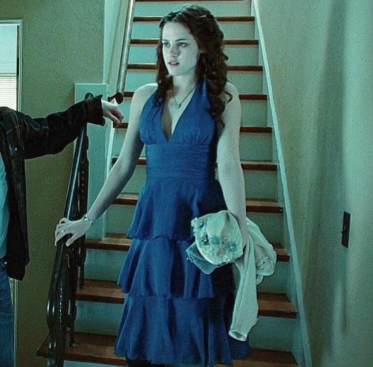 audreywhate's tweet image. Homens normais se declarando : Eu gosto de você 

Edward Cullen: Você é, agora, a coisa mais importante do mundo pra mim. A mais importante de toda a minha vida