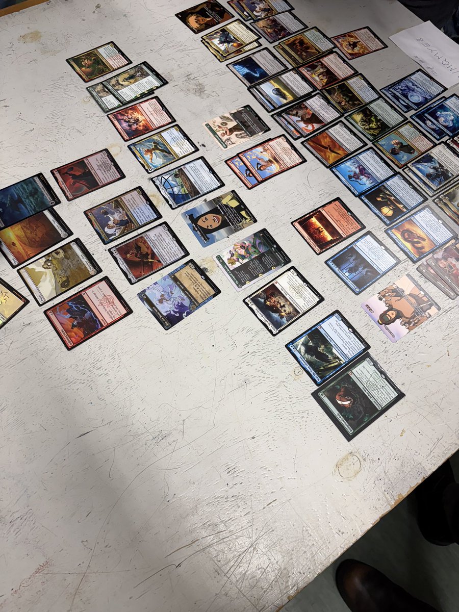ekszit's tweet image. 4-0 mit diesem wahnsinnig geilen „Control“ Deck. Habe den Spirit oft Turn 4 legen können und das schwarze Enchantment ist mit Katara im Lategame crazy!

R1: 2-1 vs UB 
R2: 2-0 vs W
R3: 2-1 vs UW
R4: 2-0 vs UW

Unser Rarepool war komplett insane (2. Bild). Badgermole Cub für mich!
