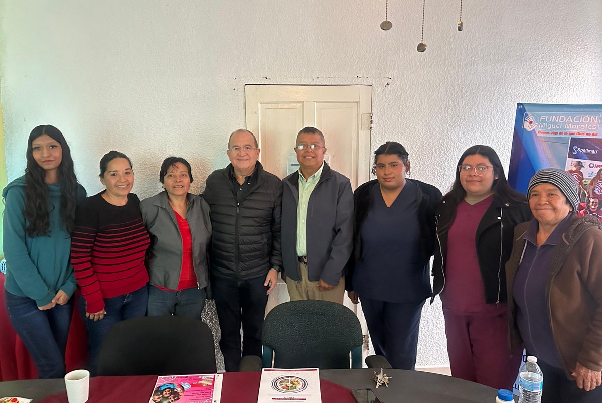 Quiero agradecer a mi amigo, el Lic. Álvaro Morales, Presidente de la Fundacion Miguel Morales, por invitarme a participar en esta importante reunión, donde pudimos conocer de primera mano los grandes logros y el impacto tan positivo que la Fundación ha construido con esfuerzo.