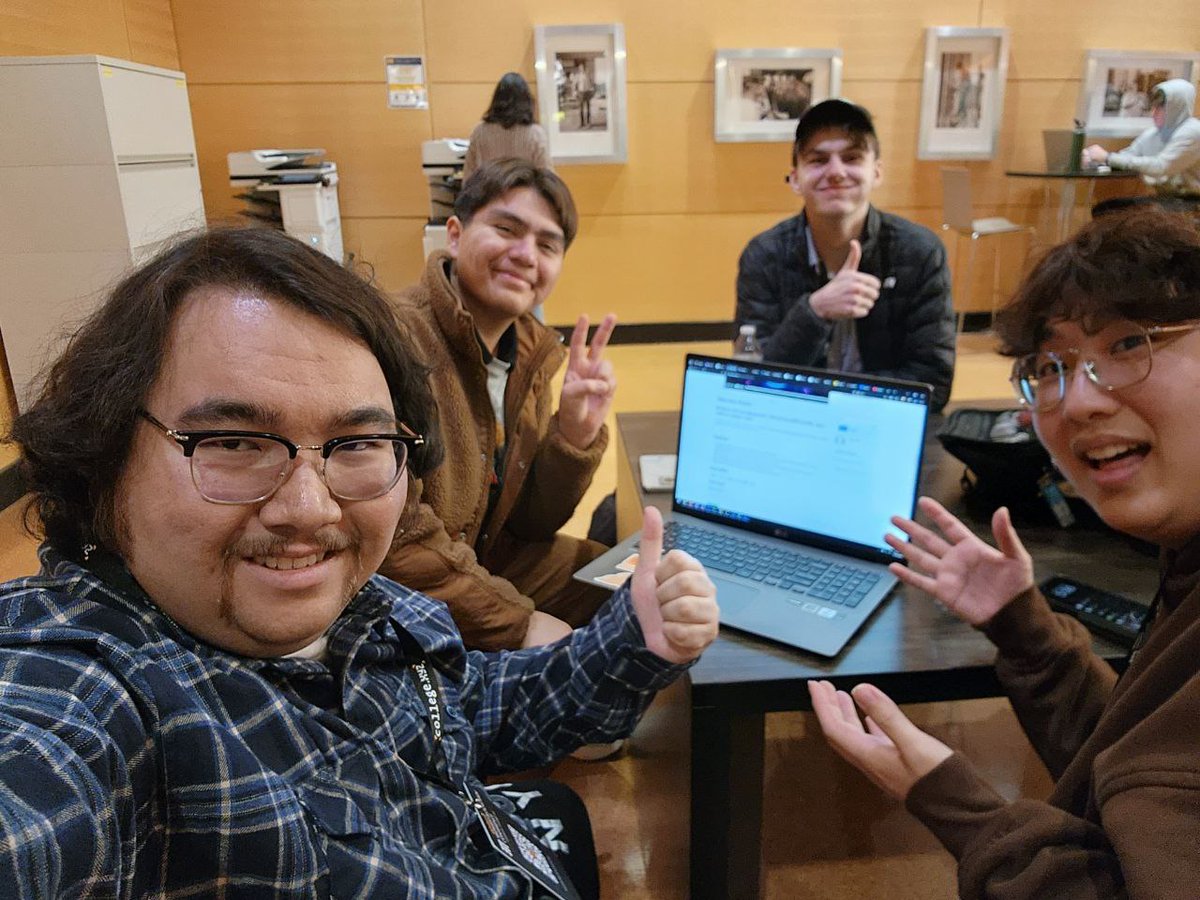 Chris Treston tweet media