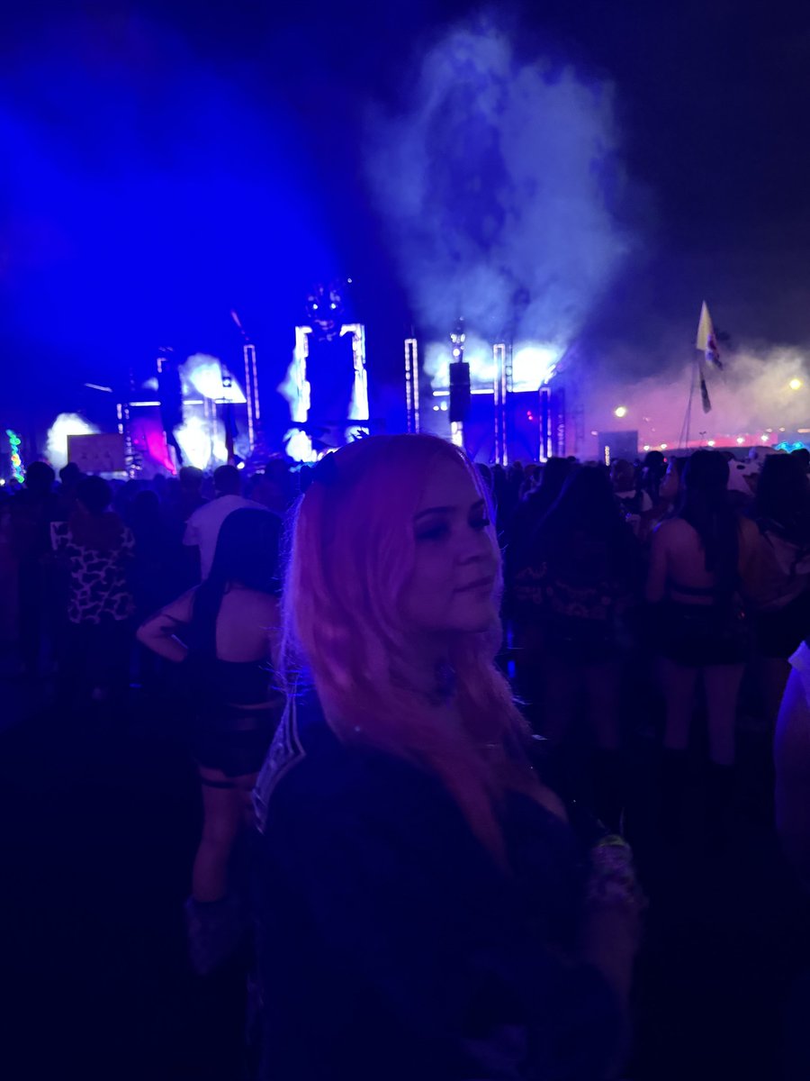 Panoramic (Ash) tweet media