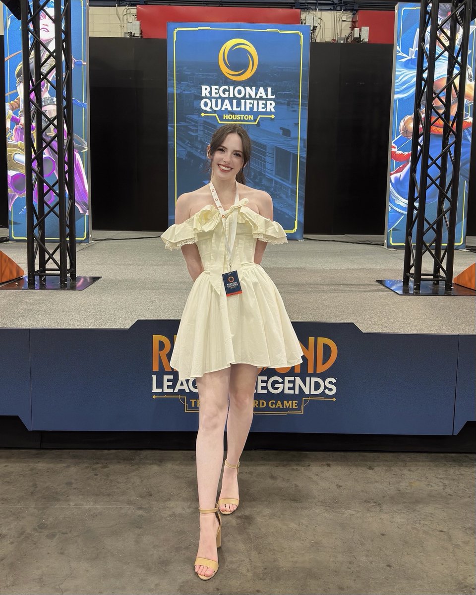 Ursiiday tweet media