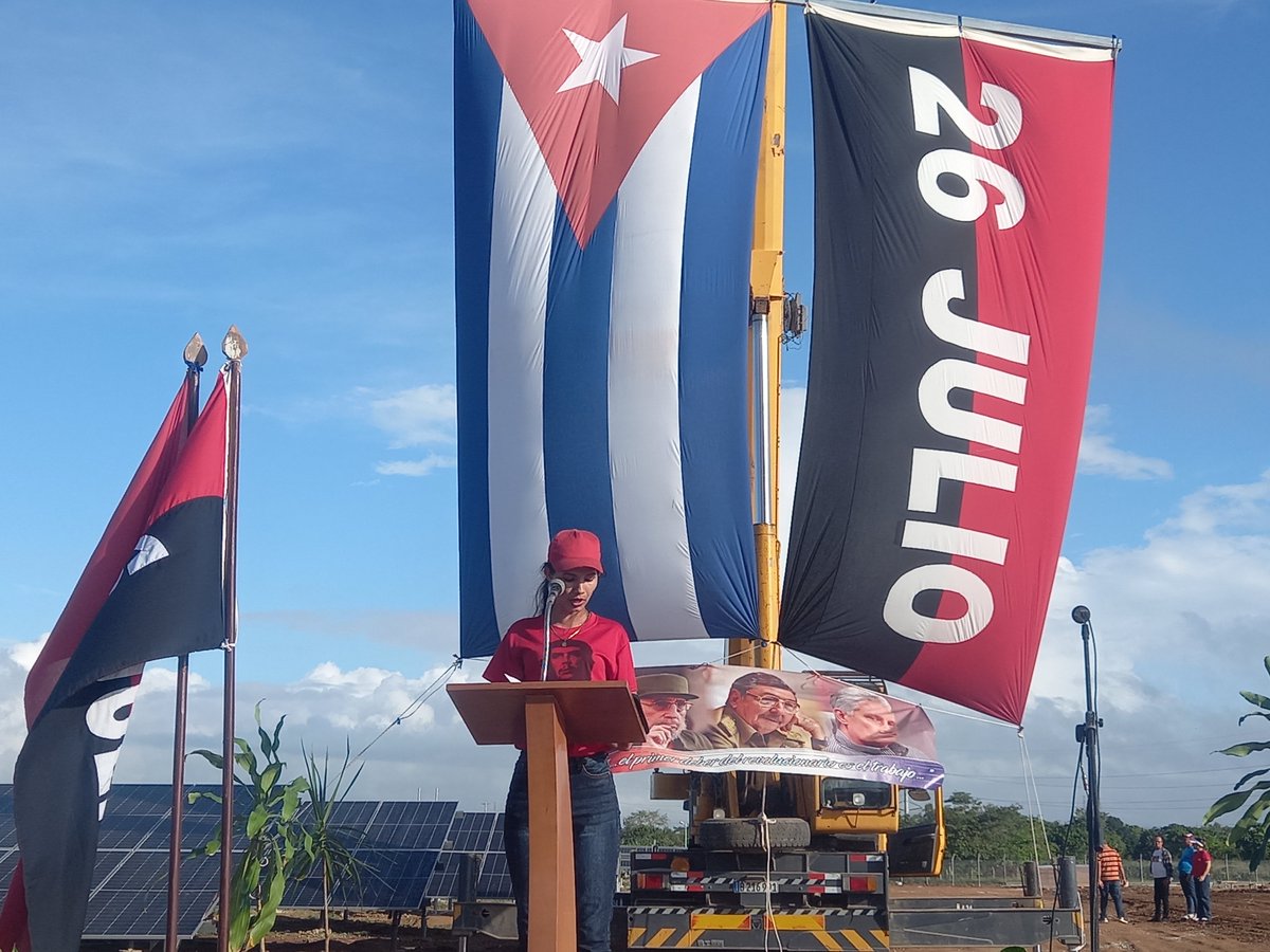 Muy merecido acto de reconocimiento a nuestros queridos constructores.
Muchas felicidades! #LasTunas #PorLasTunasLaVictoria #SíSePuede #PorUn26EnEl26