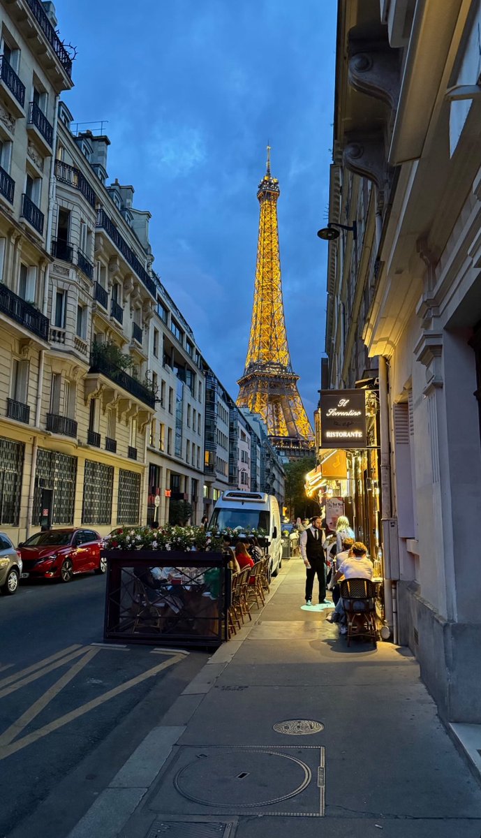 drlailaaa's tweet image. باريـس 🤍