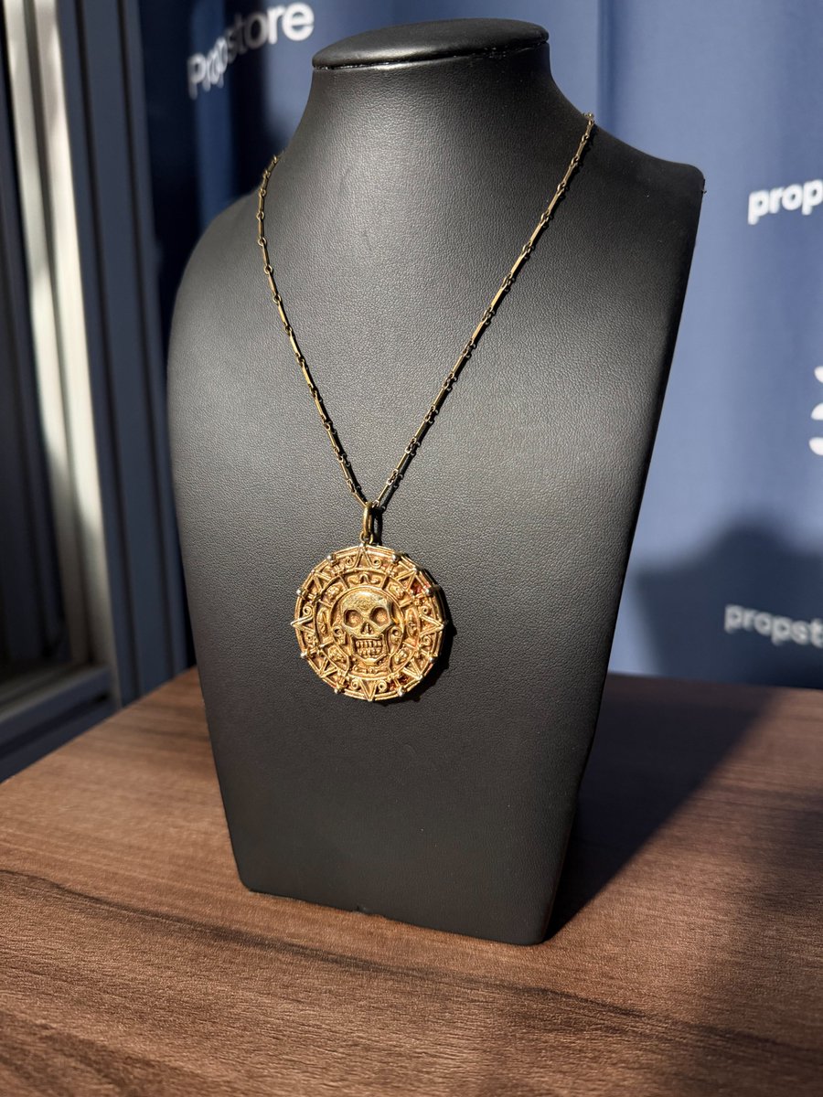 Propstore tweet media