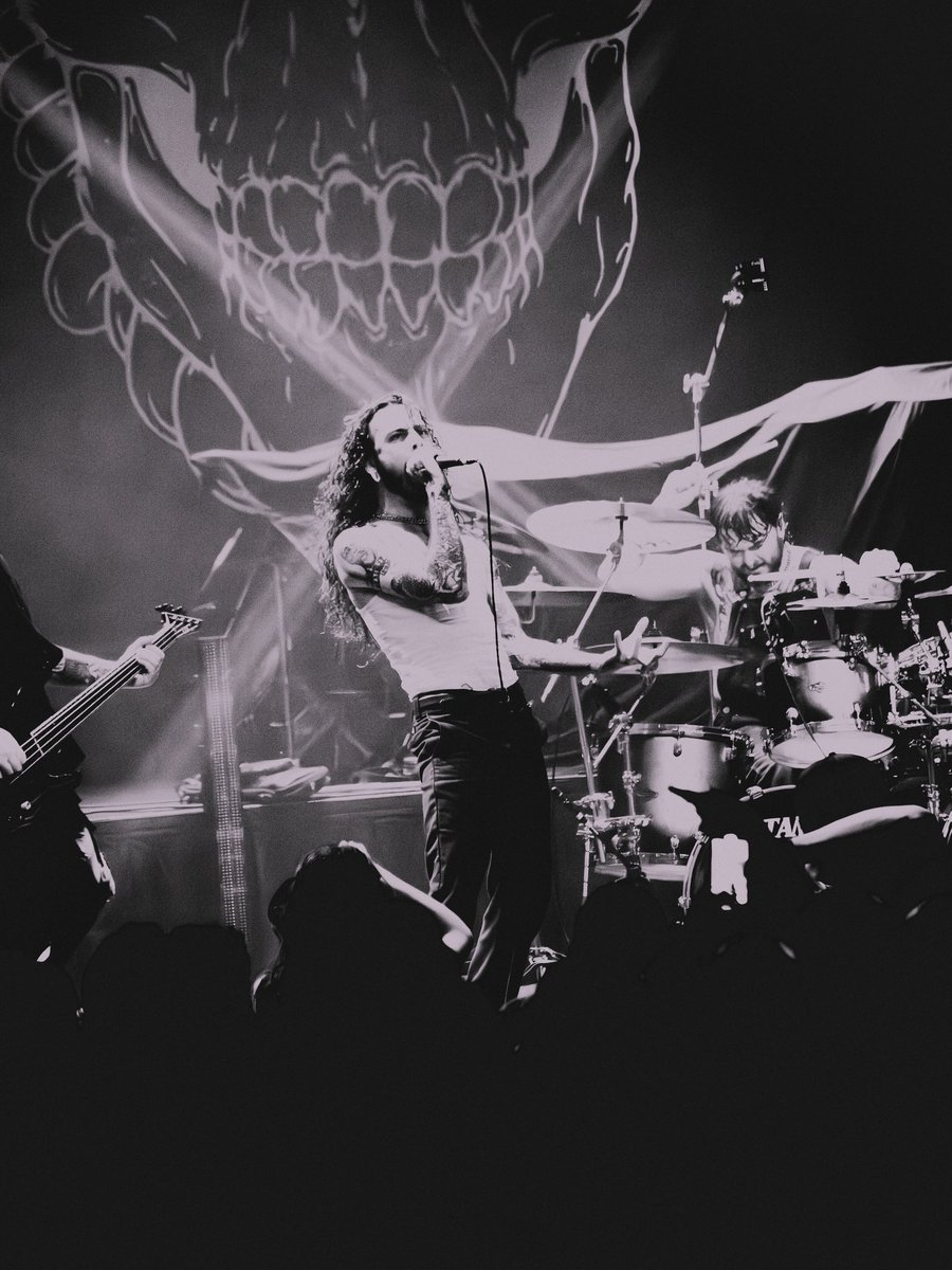 NEW WORLD KILLER. 

spite. orlando.