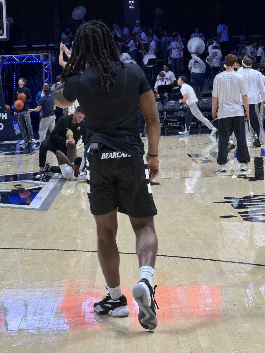 ノバントです POACHER MONTGOMERY TandyPro® Hand Press — Tandy Leather, Inc.