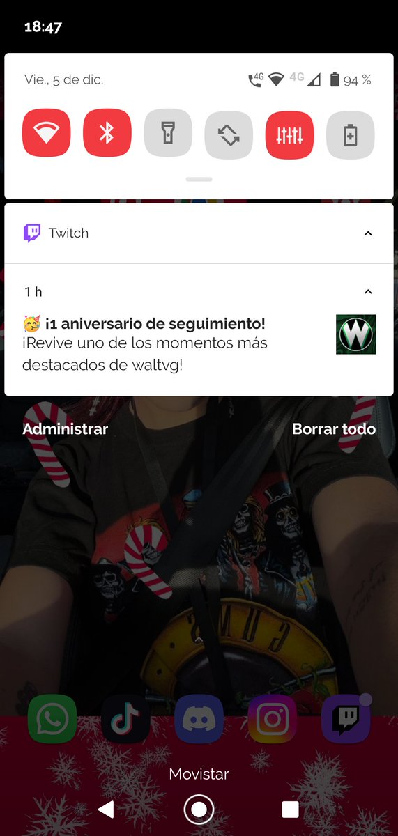 1 año desde que segui al mujeriego de walt (lo quiero muchísimo a todos)