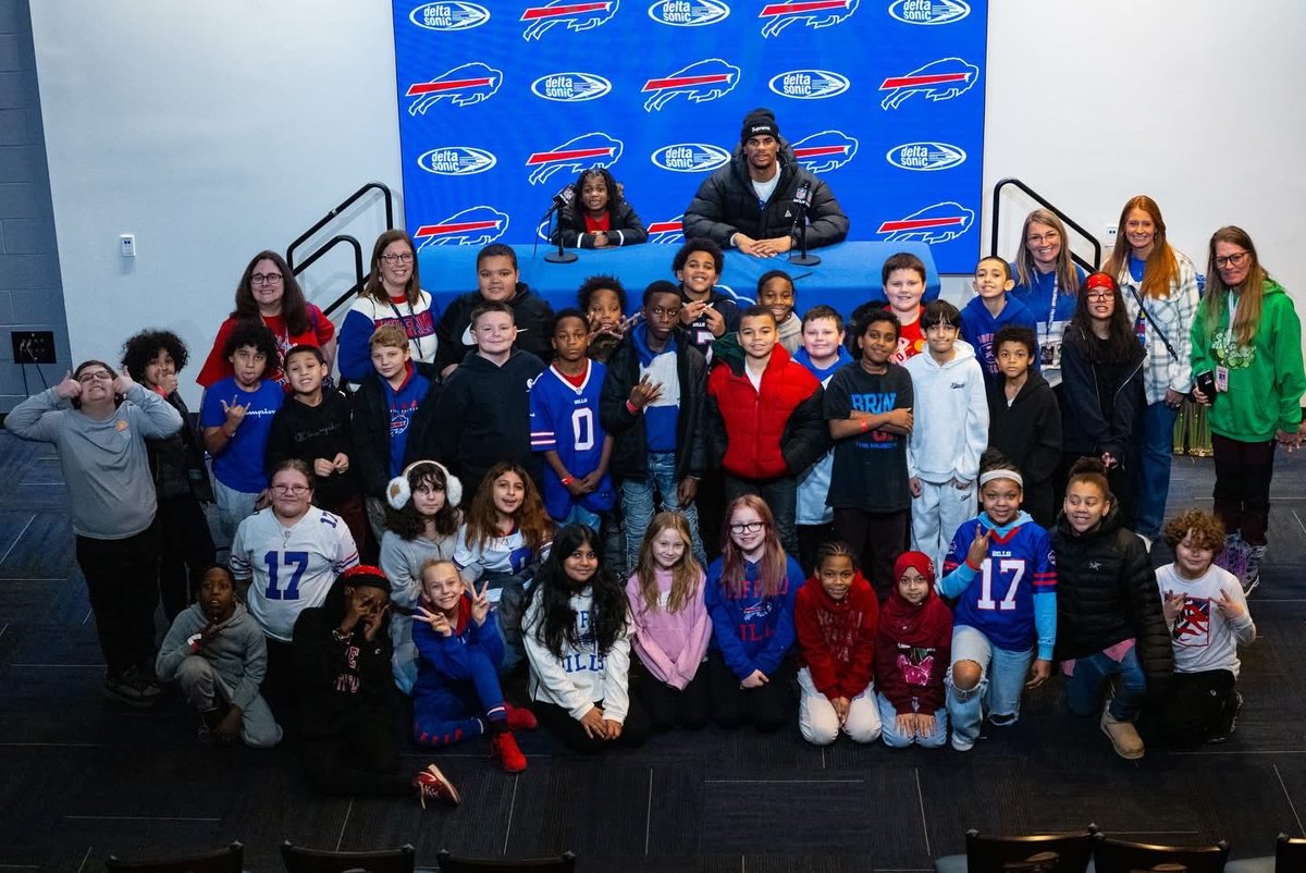 paulderousselle's tweet image. #KeonColemanFamilyFoundation