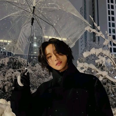 hoejoongie's tweet photo. #NewProfilePicture bringing this baby back, merry cummess btw #imfree #linisfree #hongjoongandlinaredating #linjoong #linjoongisreal #suckmydick #idonthaveone https://t.co/W8rlbMdA5u