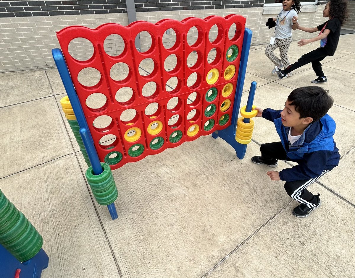 Practiced playing Connect 4 today @ recess.  So fun!!  
<a href="/OLE_Leopards/">Leonard Elementary</a>