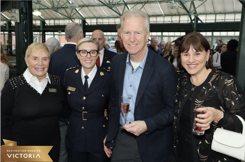 Fiona Wilson tweet media