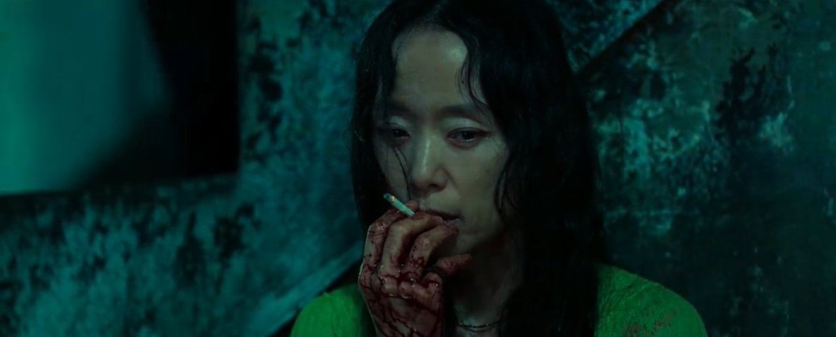 kdrama_outofbox's tweet photo. I binged all 12 episodes of this thriller Price of Confession at once. Kim Goeun and Jeon Doyeon turned out to be a pairing I didn’t know I needed. Their acting was just immense and their chemistry through the roof. If you’re looking for a drama with lots of twists and turns and dark plot twists, give this a watch. 

#ThePriceOfConfession