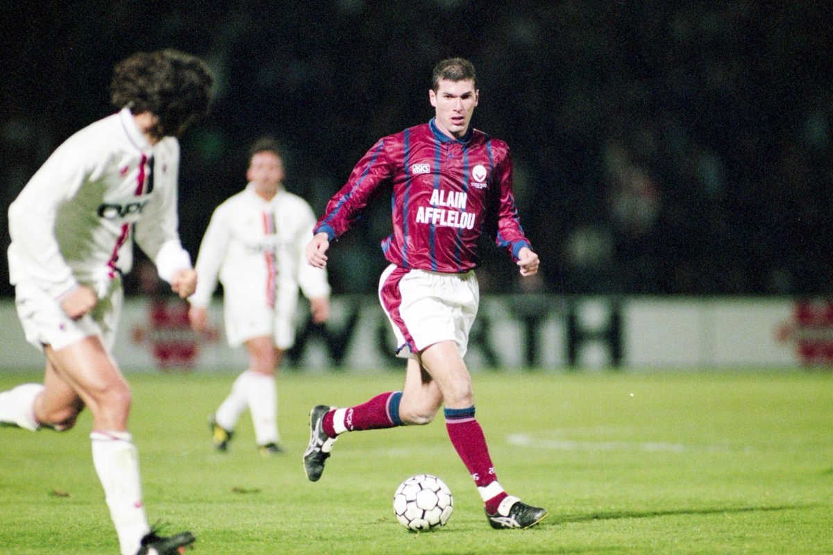 ジロンダン・ボルドー🎌Girondins de Bordeaux Japan (@GirondinsJP