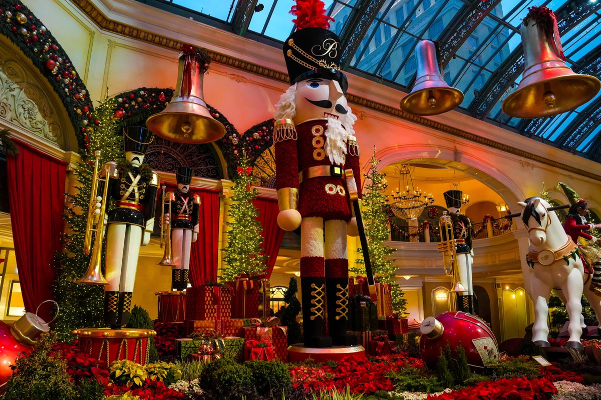 Bellagio Las Vegas tweet media