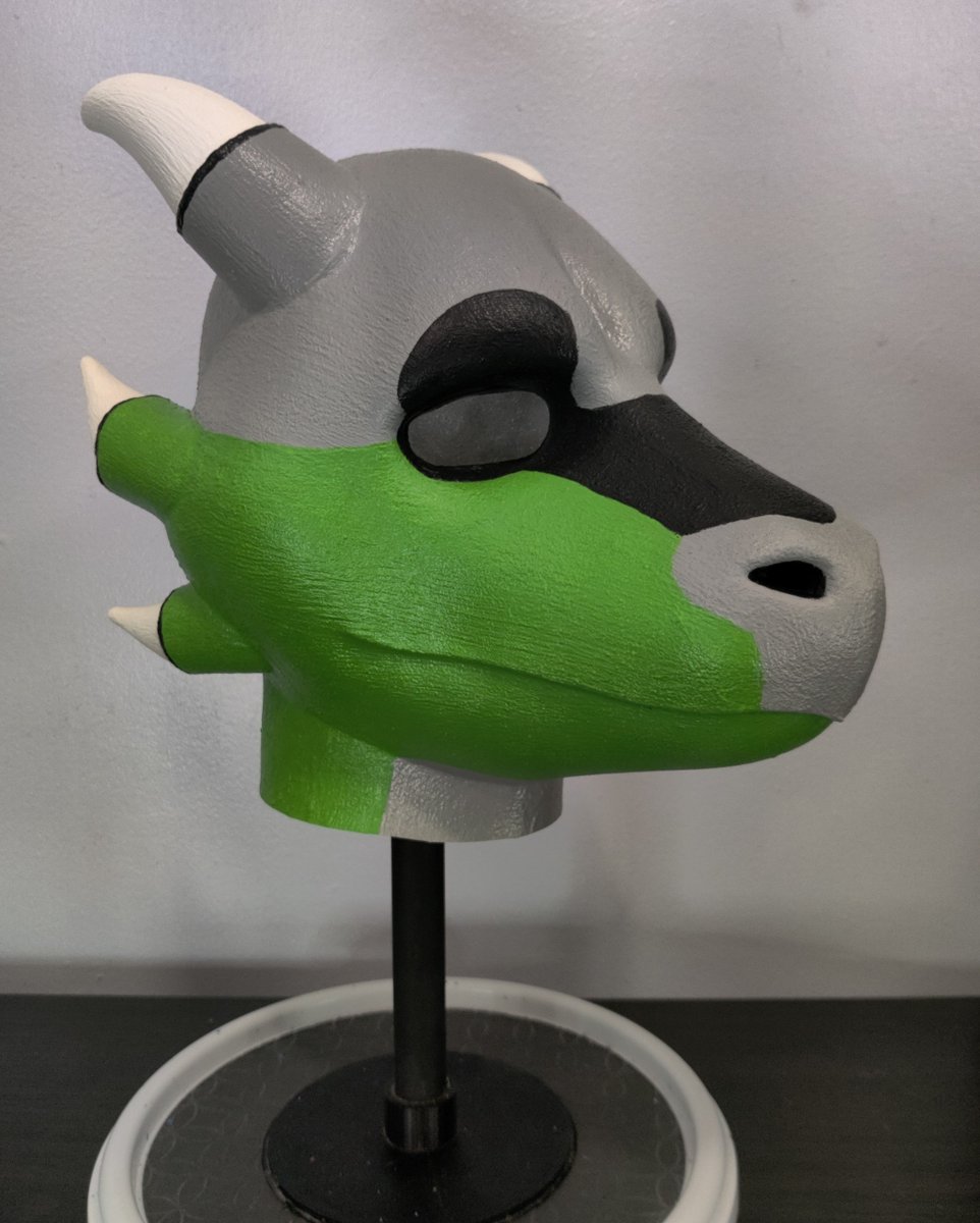 NobleGalactic's tweet image. Another Rubber Dragon Hood all finished up. 

Closed mouth design, nose holes for breathing. 
Open mouth style coming soon

If interested in a Rubber Hood. or other Fursuit Gear. feel free to DM me ^_^