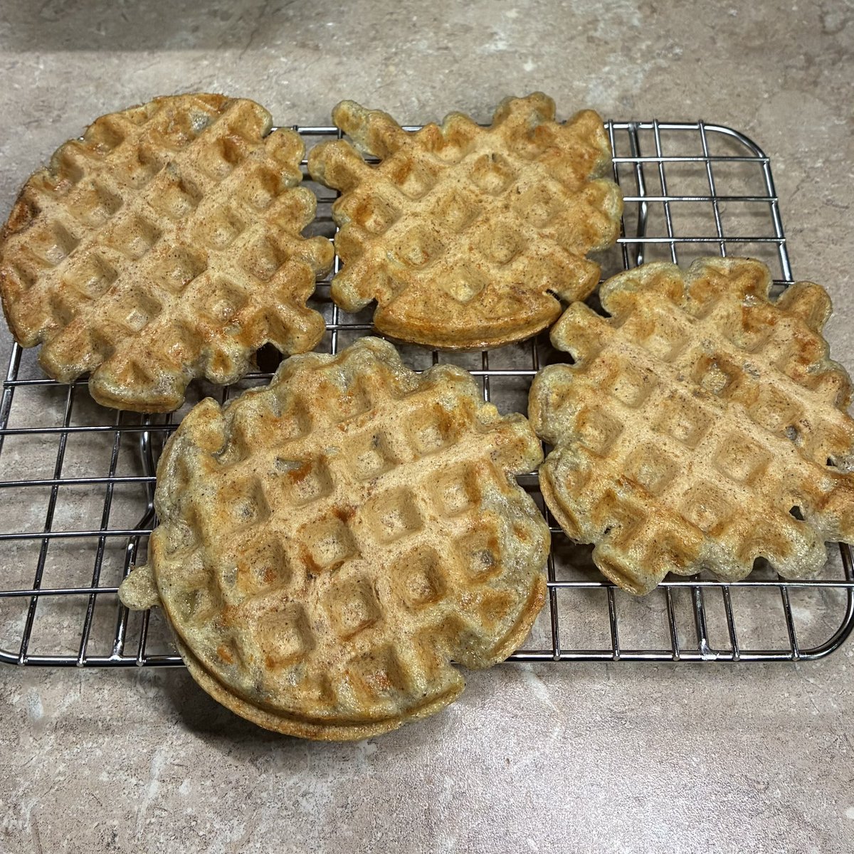 CarnivoreHolly's tweet image. I started my day off with bone broth again! I’m still not 100% but I’m definitely on the mend!

Then I had a plate of beef pancakes covered in ghee with hot tea.

After some errands I cooked up some wings and finished off with some eggy waffles!

#Carnivore #CarnivoreDiet #Keto