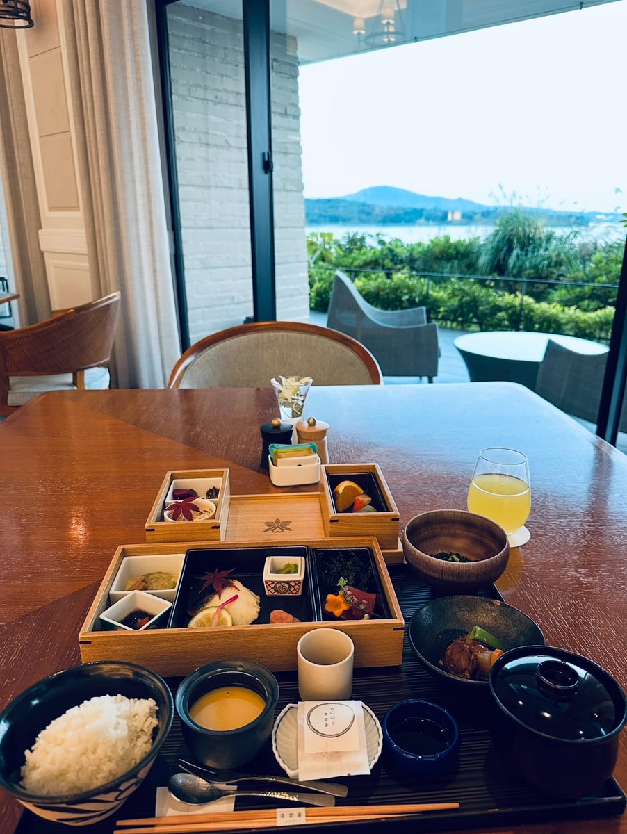 YukariSakamoto's tweet image. #JapaneseBreakfast. @HalekulaniHotel #Okinawa

Mountain reminds me of Diamond Head in Waikiki. Similar views from the original Halekulani.

#foodsakejapan