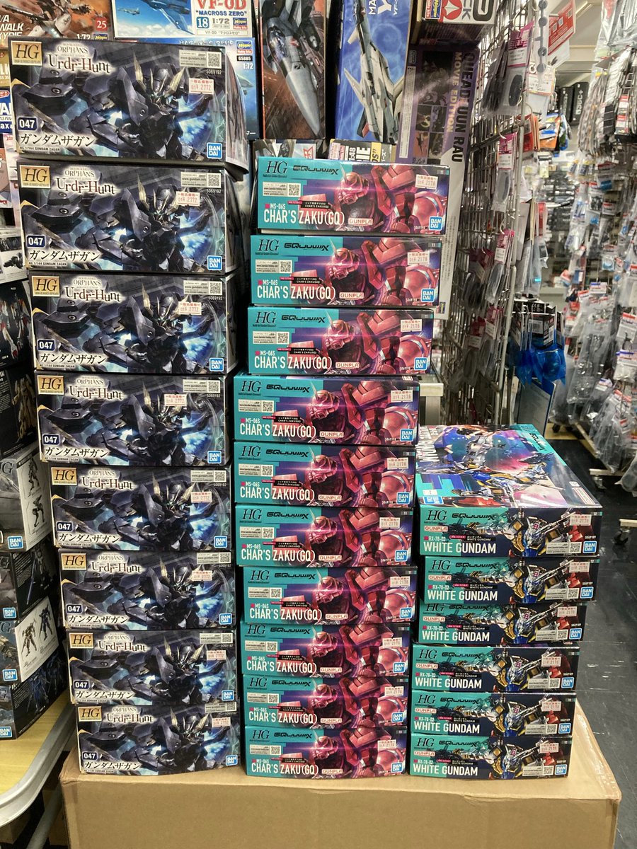 12/6（土）新製品、再入荷品入荷のお知らせです。 お電話にてのお