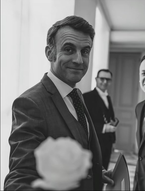 Calu Dbscq tweet media