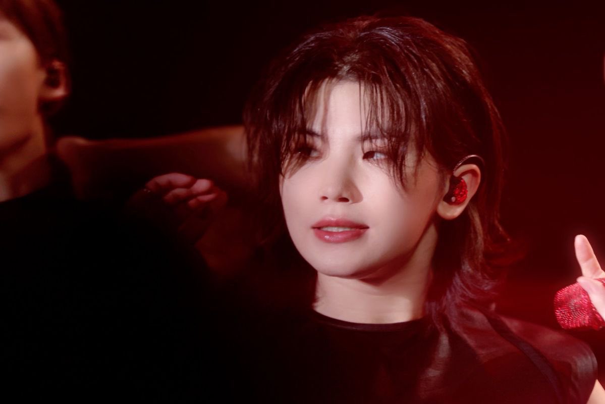 얼굴 미쳤다..(positive)