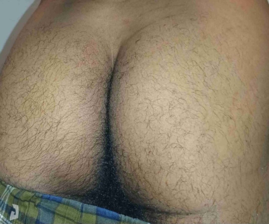 Anybody  to.suck this dick