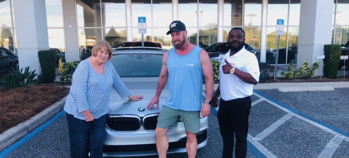 PhillipsBuickGM's tweet image. SalesPRO Bam Niblack sold this 2019 BMW 530e to Thomas who is pictured here with his mom. You can always find a great selection of used cars at Phillips - over 200 of them actually! #usedcars #usedcarsnearme #bmw #phillipsbuickgmc