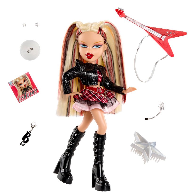 KingKamyl113's tweet photo. So my theory is that they girlfriendz now and they styled each others outfits before the concert https://t.co/nbGCxC1AO2