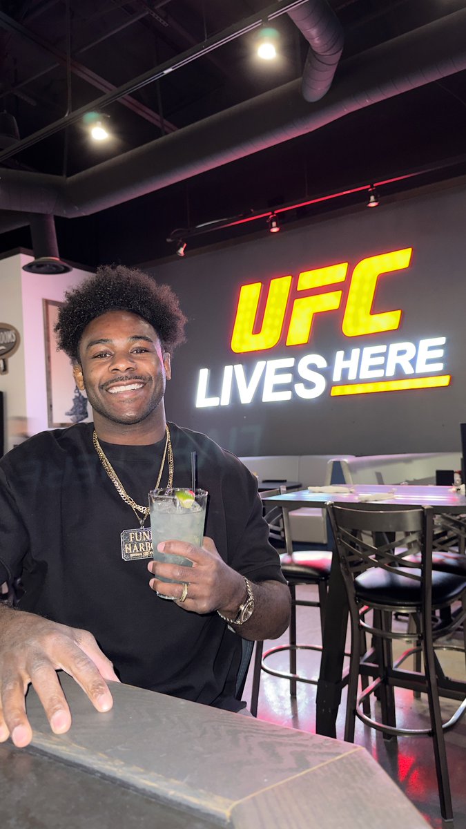 Aljamain Sterling tweet media