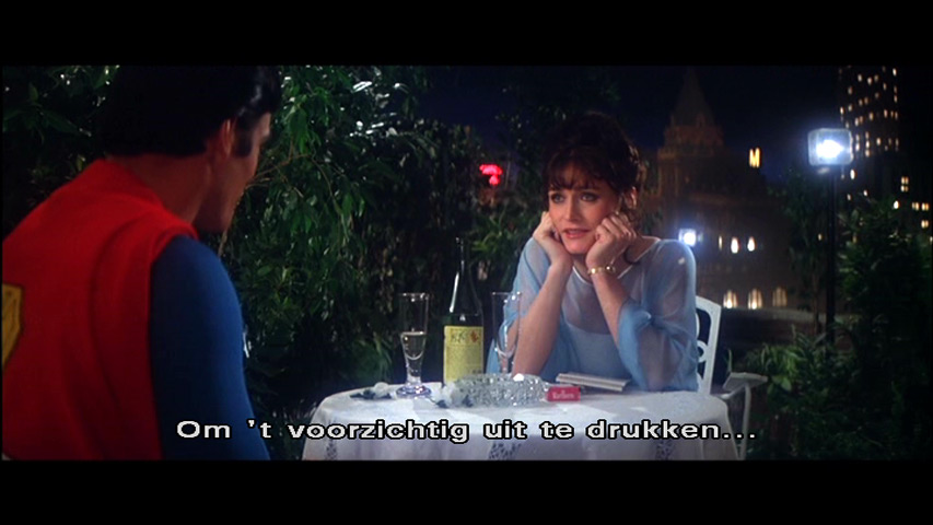 Review: Superman The Movie hifi.nl/artikel/36214/…