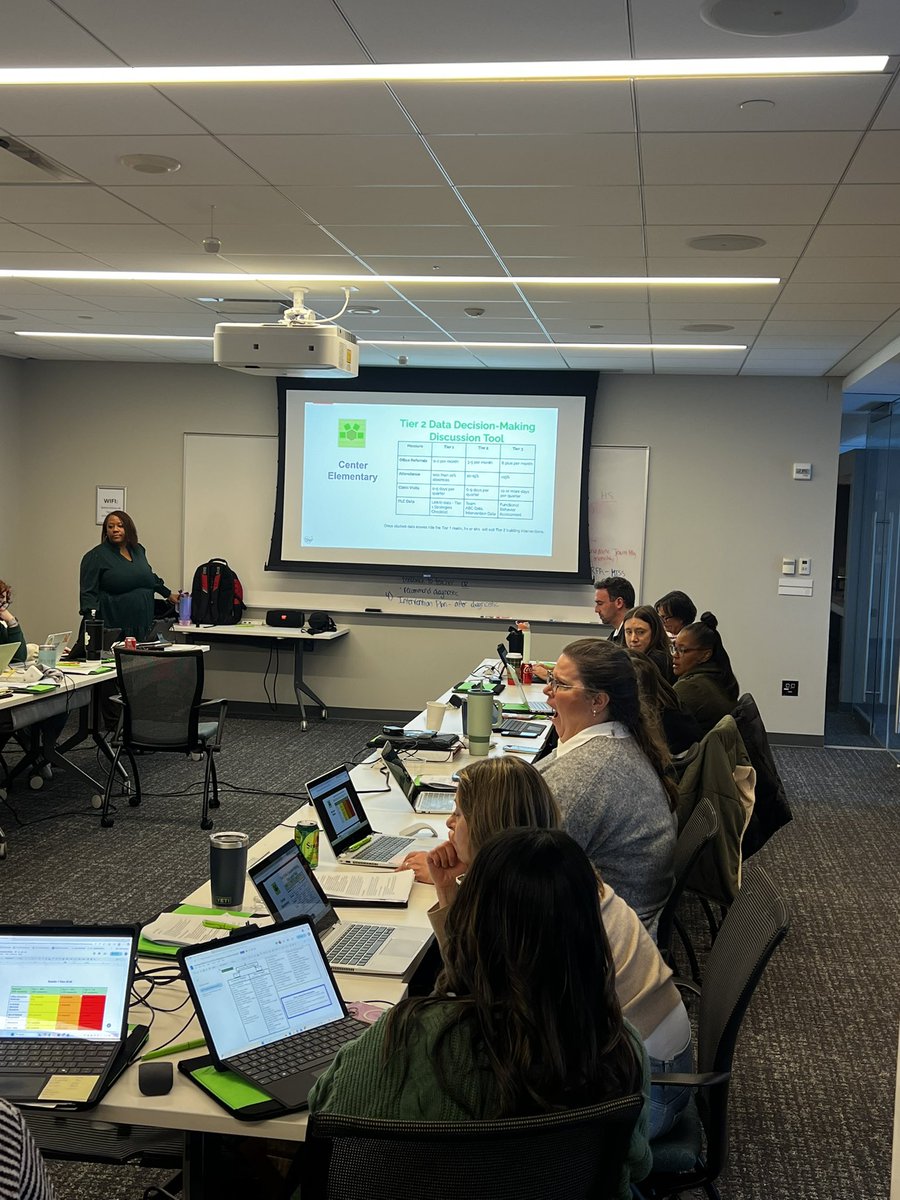 Mr. Legan tweet media