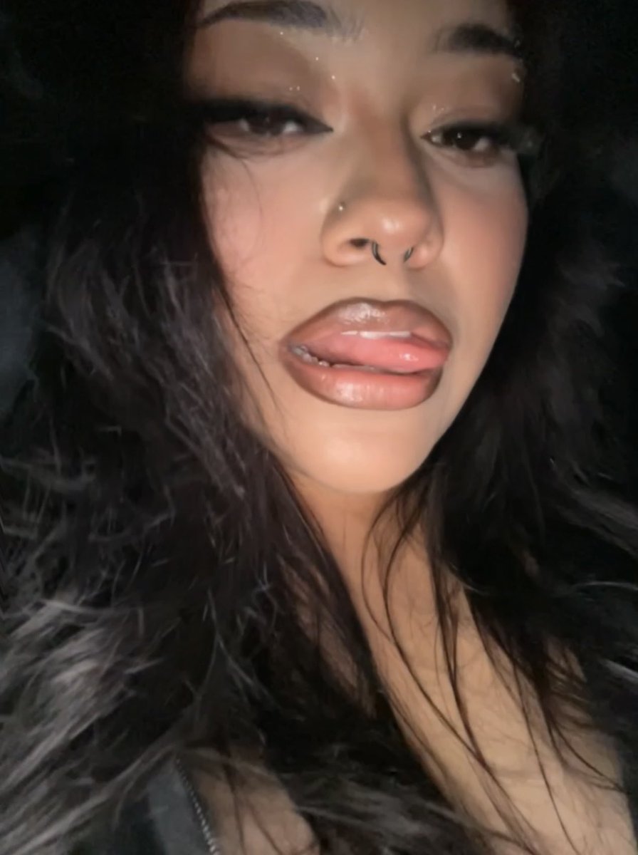 ⭑Sam⭑ tweet media