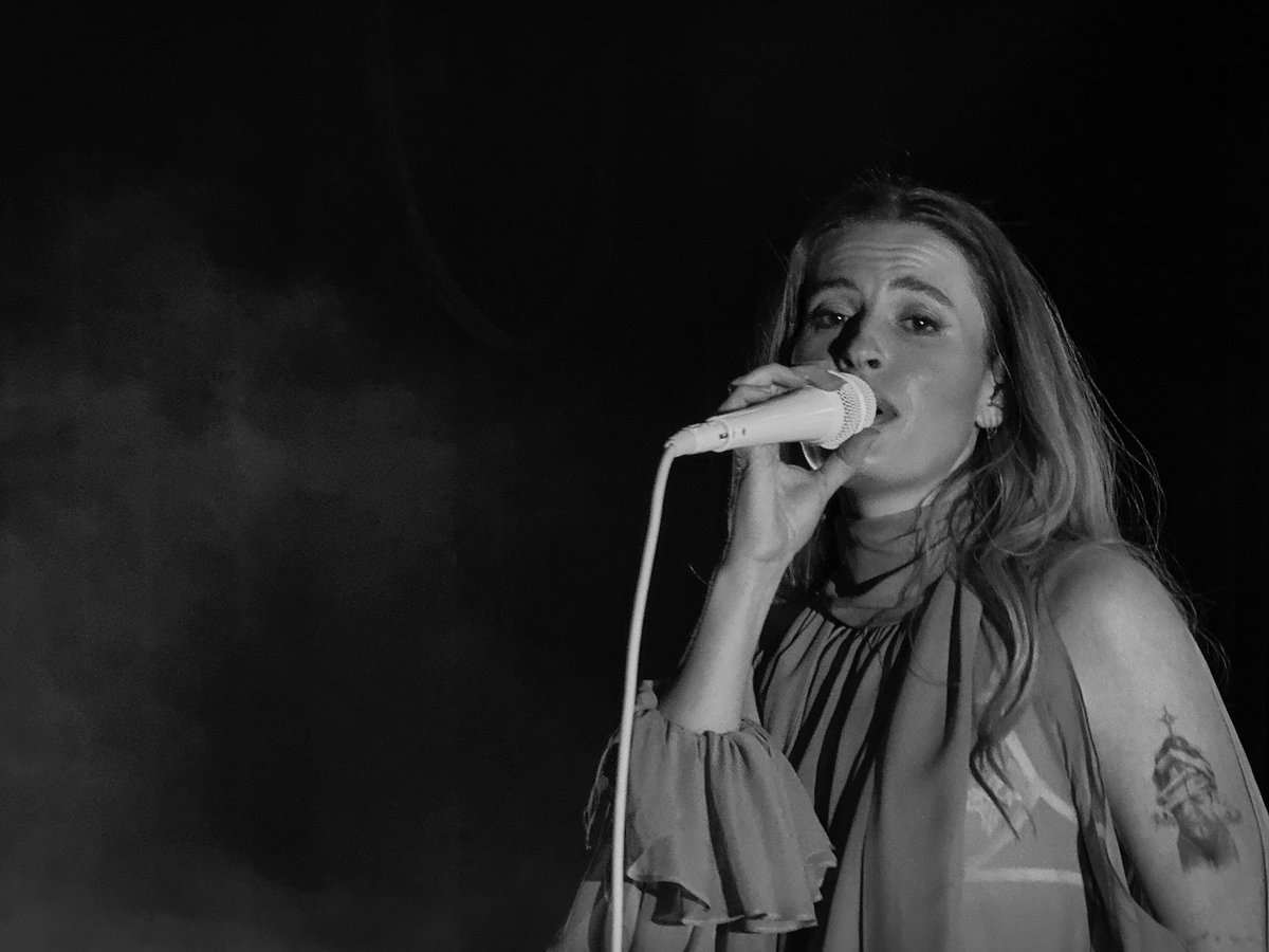 SarahKozma's tweet photo. @findingfletcher
Brooklyn Paramount - Brooklyn, NY
12.4.25
#fletcher #ny2 #wyslmiyrkm https://t.co/gDLoktxgo8