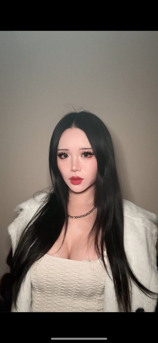 LoveMissWhitney's tweet photo. Pokemon Go Gym Hunting in my Solo Leveling Sung Jin Woo Drippy Performative Male Outfit 💁🏻‍♂️

https://t.co/PWeI8aDgee #pokemongo #pokemon #twitch #twitchstreamer #twitchstreamers #streamer #streamers #streamergirl #streamergirls #cosplayers #sololeveling #sungjinwoo #drippywoo #cos https://t.co/2A3Z1RU410