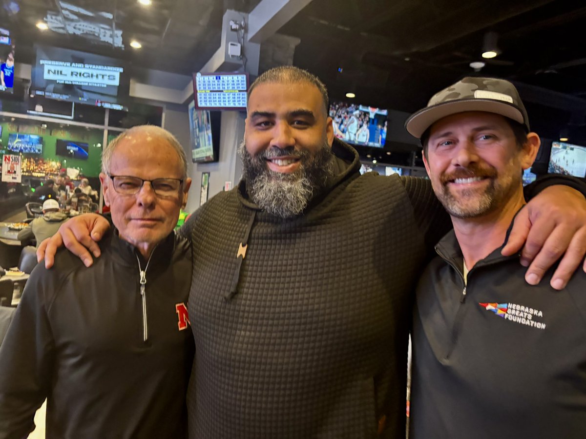 philip simpson tweet media